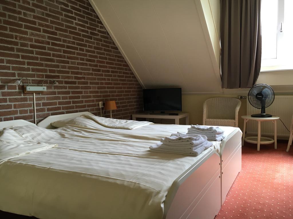 Recreatiecentrum De Kluft Ossenzijl Bagian luar foto
